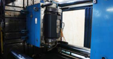 แม่พิมพ์ฉีดพลาสติก